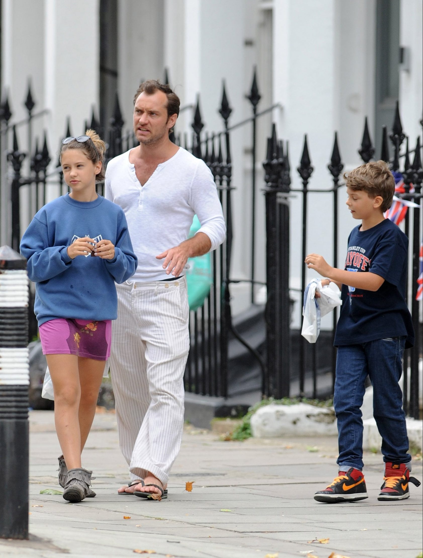 Jude Law his kids Iris Rudy London Blog de Hollywood